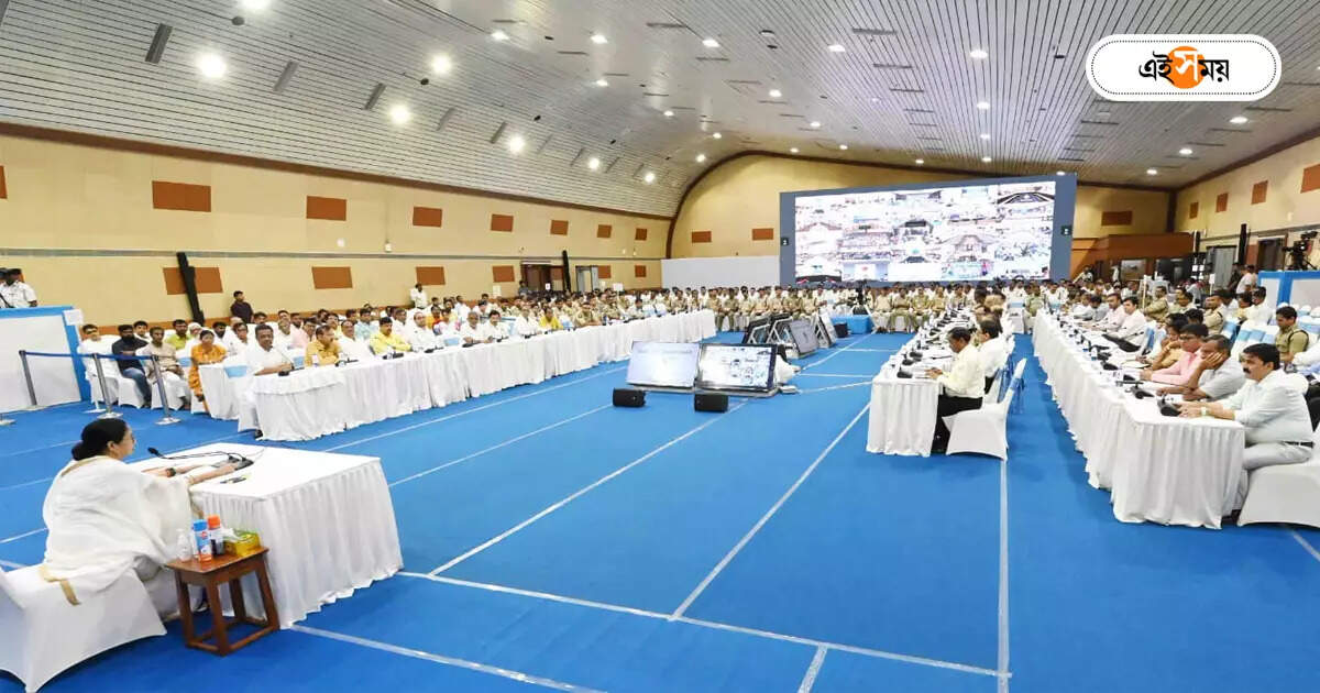 West Bengal Government,সরকারি ভবনে নীল-সাদা রং নয় কেন, উষ্মা প্রকাশ মমতার – chief minister mamata banerjee expressed anger for why government buildings are not blue and white color
