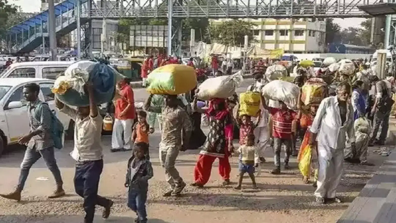 திருப்பூர் படையெடுக்கும் வடமாநில தொழிலாளர்கள்! 