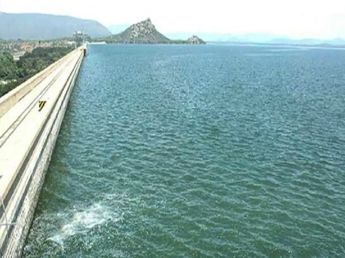 7௦ அடியை நோக்கி நகரும் மேட்டூர் அணையின் நீர்மட்டம்...கிடுகிடுவென உயர்வதால் விவசாயிகள் மகிழ்ச்சி! 