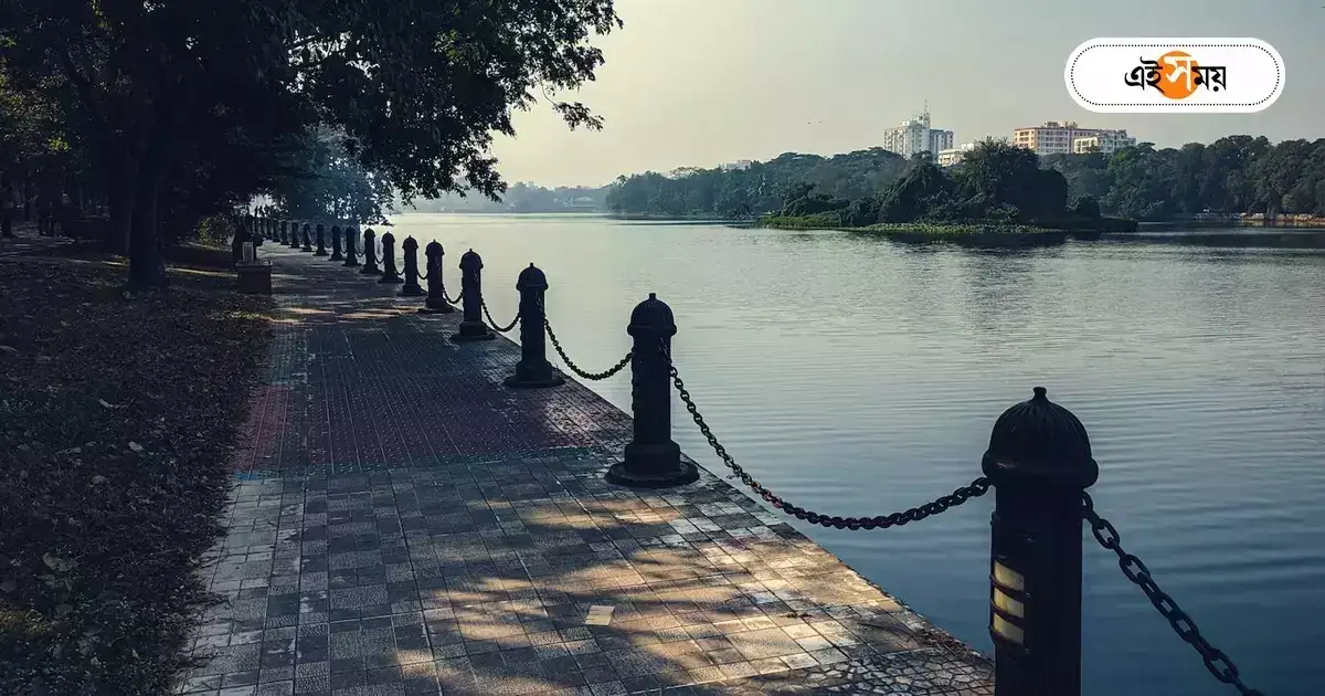 Rabindra Sarobar : পলি আর প্লাস্টিকে রবীন্দ্র সরোবর ঘিরে বাড়ছে চিন্তার কারণ – rabindra sarobar lake polluted over silt and plastic Rabindra Sarobar : পলি আর প্লাস্টিকে রবীন্দ্র সরোবর ঘিরে বাড়ছে চিন্তার কারণ – rabindra sarobar lake polluted over silt and plastic