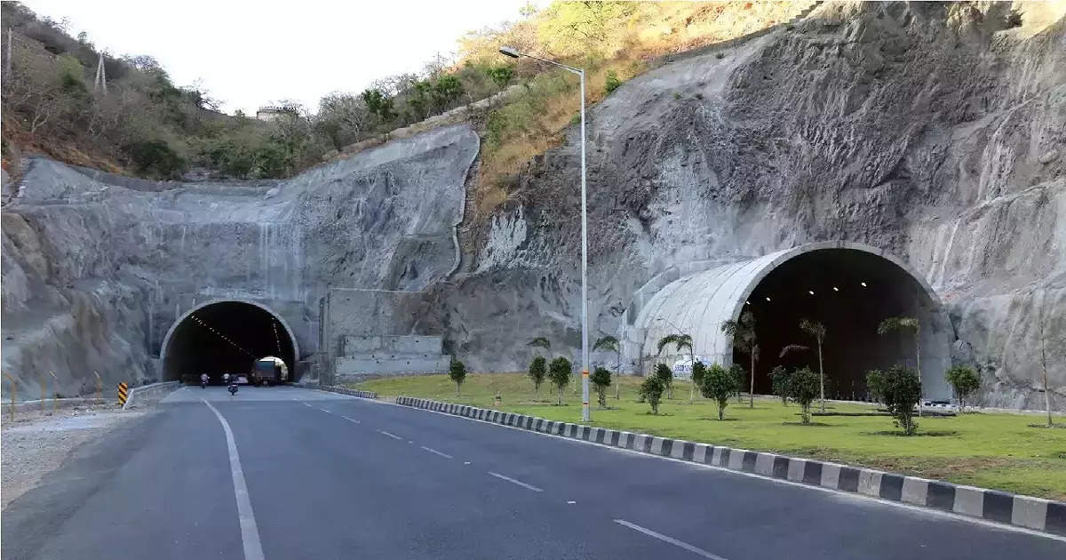 दीड तासाचा प्रवास २० मिनिटात शक्य, पण ठाणे-बोरिवली बोगदा सात वर्ष रखडला, कारण संताप आणणारं