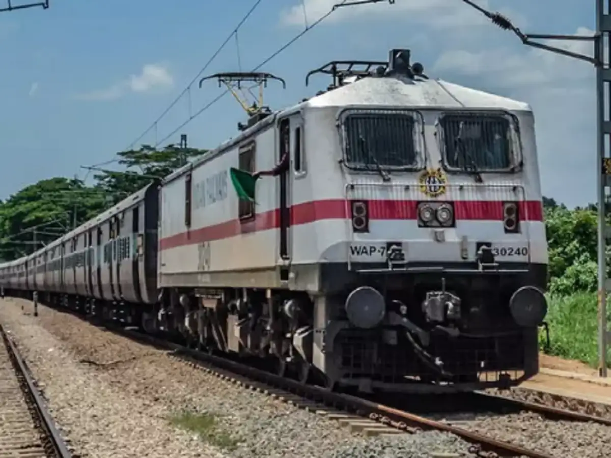 அனந்தபுரி எக்ஸ்பிரஸ் கூடுதல் ரயில் நிறுத்தத்தில் நின்று செல்லும்; தெற்கு ரயில்வே சொன்ன தகவல்! 