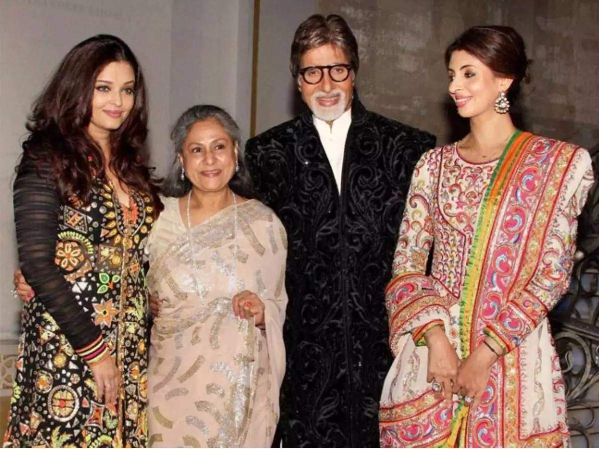 Amitabh Bachchan-shweta Bachchan Relationship,श्वेता बच्चन को खल रही है  पापा अमिताभ की कमी, वो पिता ही है जो बिन बोले समझ जाते हैं बेटी के मन की  बात - amitabh bachchan daughter