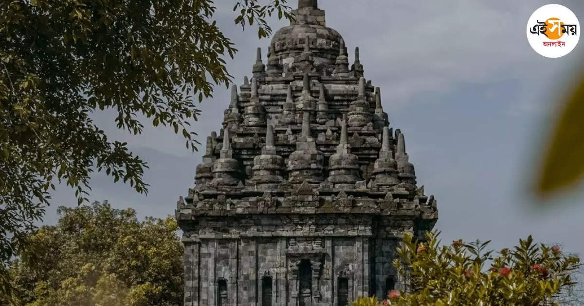 ১৭০ বছরের প্রাচীন মন্দির ভেঙে ফেলা হলো রাতারাতি – medinipur 170 year old temple demolished by tmc