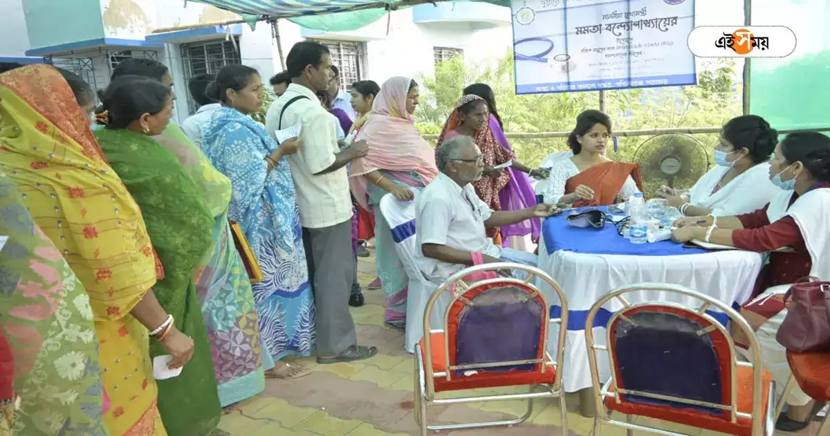Old Age Pension: লক্ষ্মীর ভাণ্ডার থাকলে ৬০ পেরোলেই সরাসরি বার্ধক্য ভাতা, সুবিধা পেতে কী করতে হবে? – lakshmir bhandar to old age pension conversion after 60 years old in west bengal details Old Age Pension: লক্ষ্মীর ভাণ্ডার থাকলে ৬০ পেরোলেই সরাসরি বার্ধক্য ভাতা, সুবিধা পেতে কী করতে হবে? – lakshmir bhandar to old age pension conversion after 60 years old in west bengal details