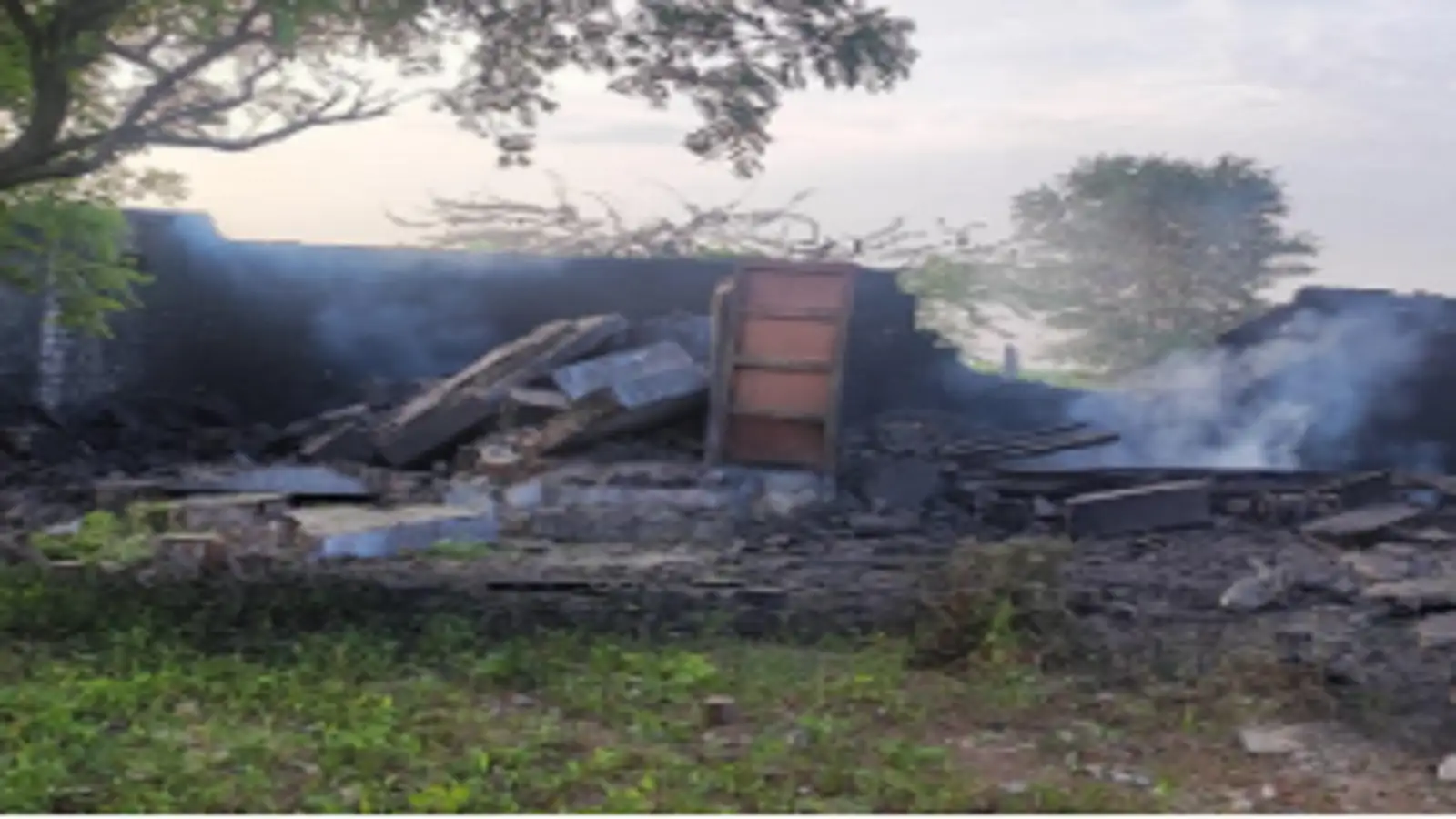 சிவகாசியில் வெடித்து சிதறிய பட்டாசு ஆலை... இருவர் பலி! 