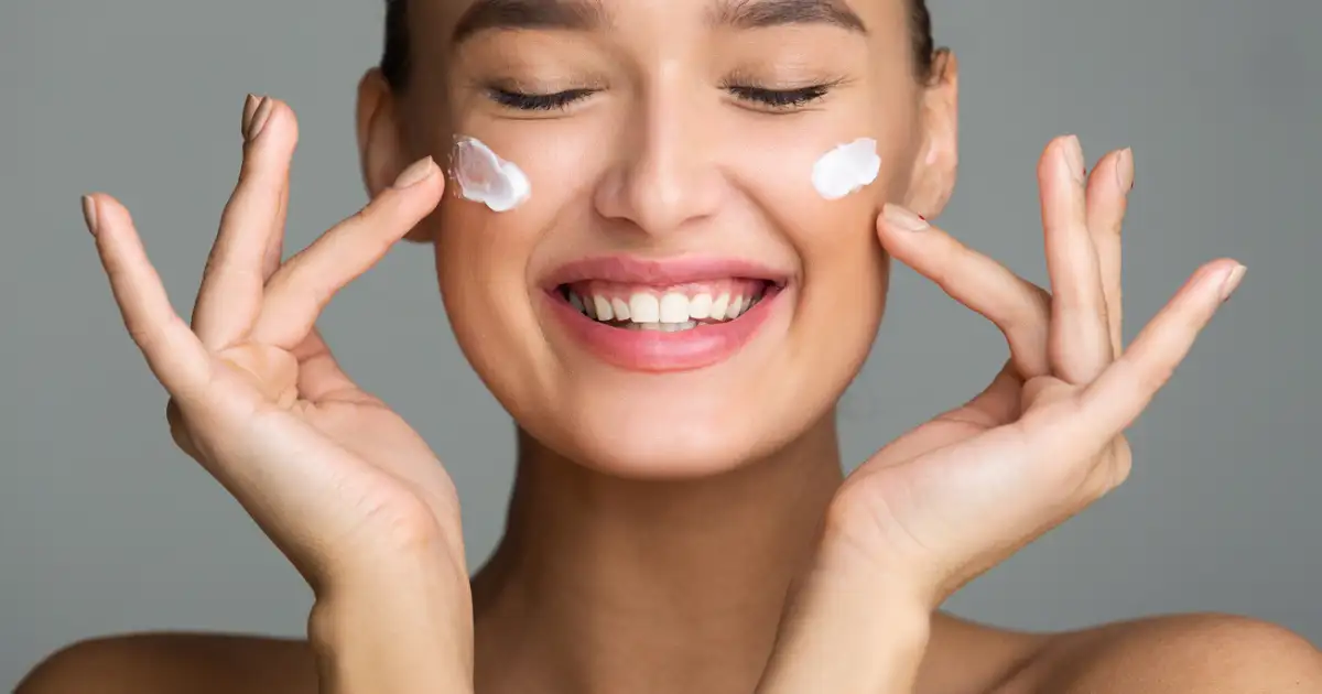 Benefits Of Milk Cream On Face,Benefits of Cream For Skin मलाई के साथ