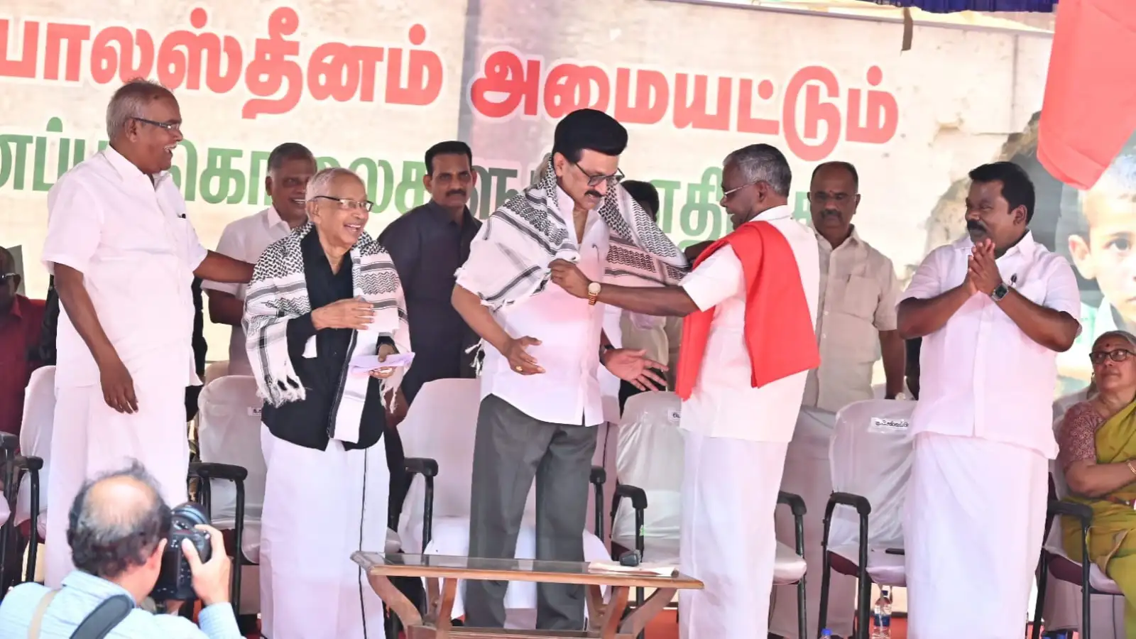 காஸா இனப் படுகொலையை கண்டித்து தமிழக சட்டமன்றத்தில் தீர்மானம்- முதல்வர் மு.க.ஸ்டாலின்! 