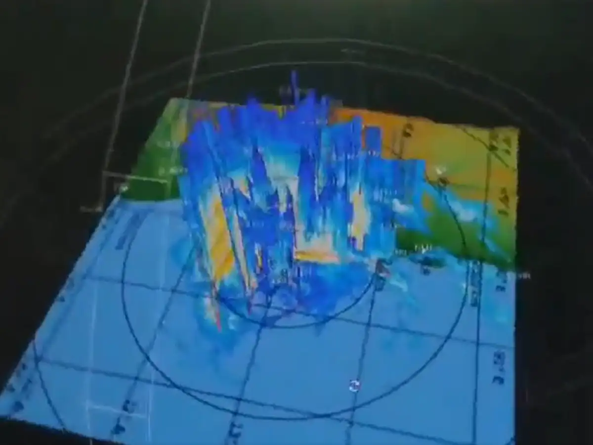 மிக்ஜாம் புயல் கண் பகுதி இப்படி தான் இருக்கும்... 3டி மாடல் வீடியோ... சென்னை வானிலை மையம் வேற லெவல் அப்டேட்! 