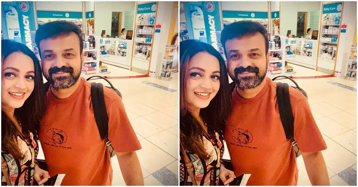 ഇവര്‍ എങ്ങോട്ടേക്കാണ്! എയര്‍പോര്‍ട്ടില്‍ ഭാവനയ്‌ക്കൊപ്പം കുഞ്ചാക്കോ ബോബന്‍! ചിത്രങ്ങള്‍ വൈറല്‍!