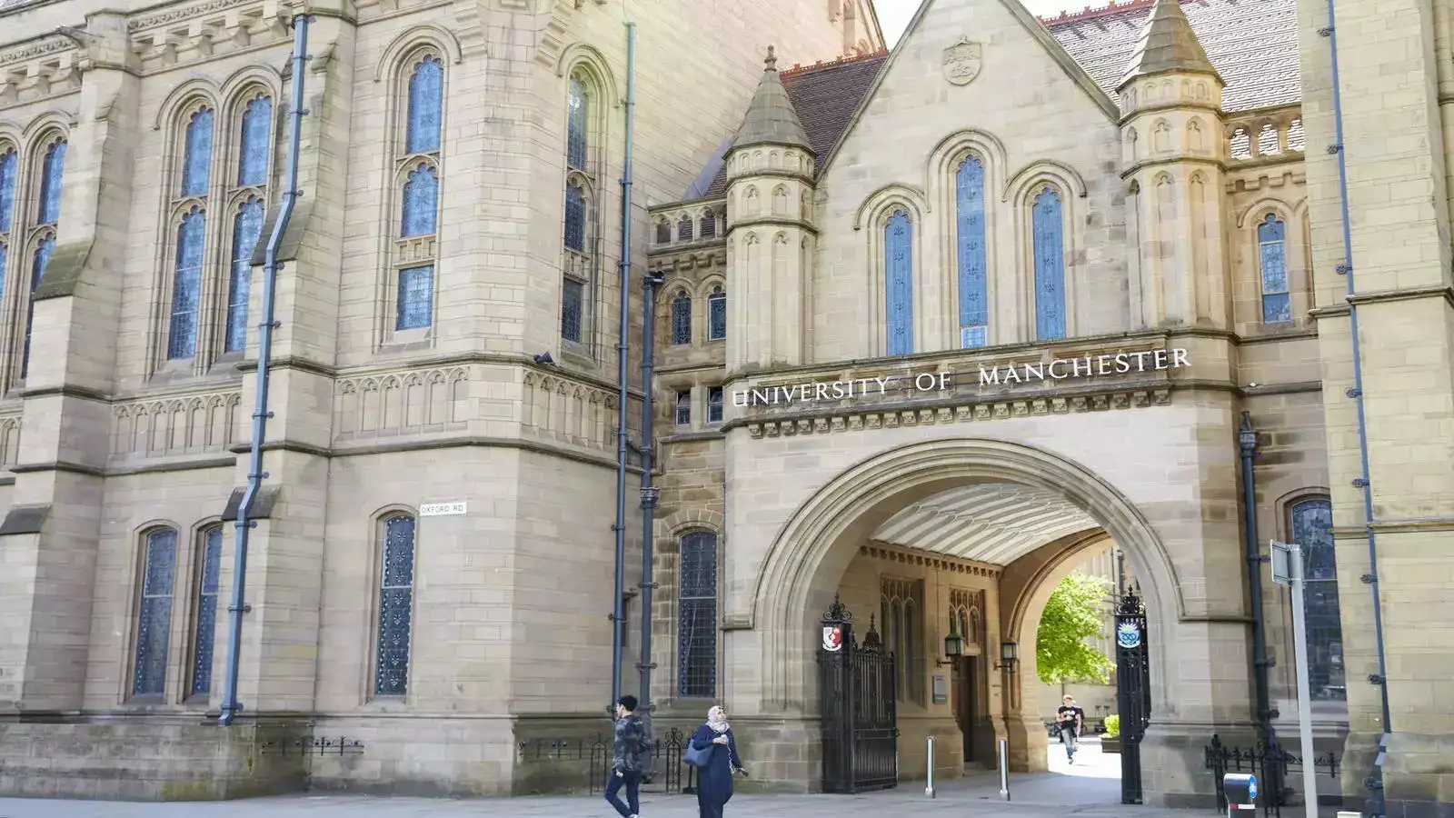 இங்கிலாந்து பல்கலைக்கழகம் தரும் ரூ.22 லட்சம் ஸ்காலர்ஷிப்... இந்திய மாணவர்கள் ரெடியா? 