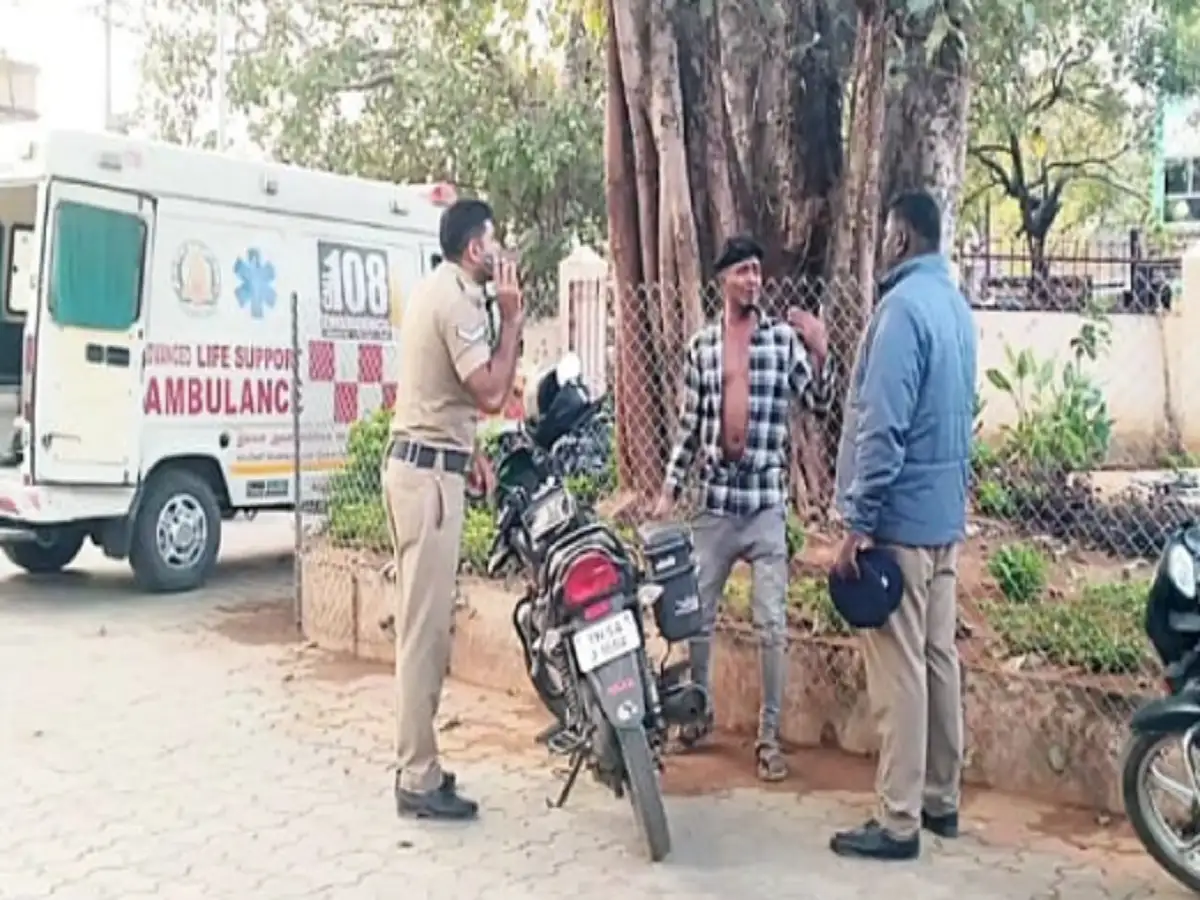 சேலம் - சென்னை தேசிய நெடுஞ்சாலையில் லாரி மீது கார் மோதி விபத்து; மது போதையில் இளைஞர்கள் போலீசாருடன் வாக்குவாதம்! 