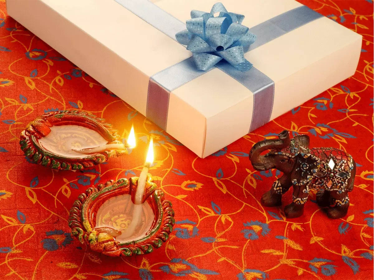 Unique Diwali Gift Options For A Festive Celebration 2023