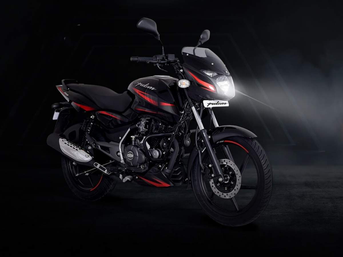 Pulsar 150 price discount on road price