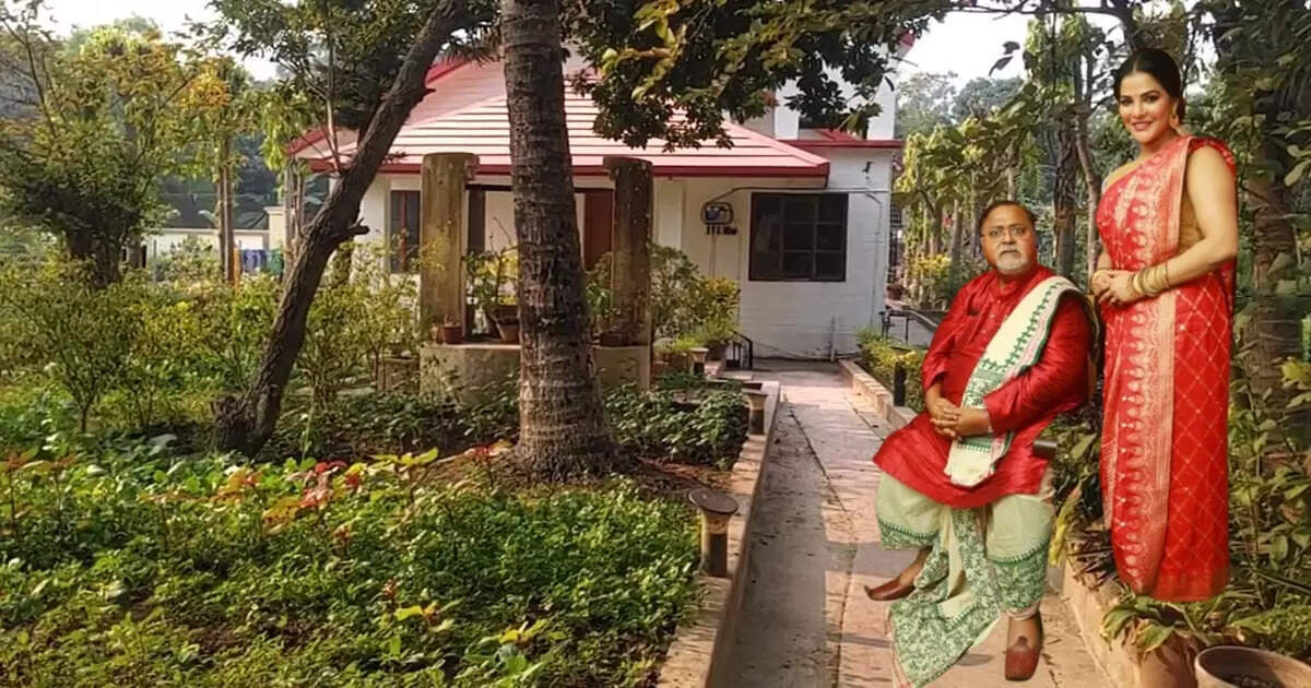 Apa Shantiniketan House: পার্থ-অর্পিতা জেলে, শান্তিনিকেতনের ‘অপা’-তে এখন রাত কাটাচ্ছেন কারা? – as partha chatterjee and arpita mukherjee is in jail who is staying at shantiniketan apa know about the couple