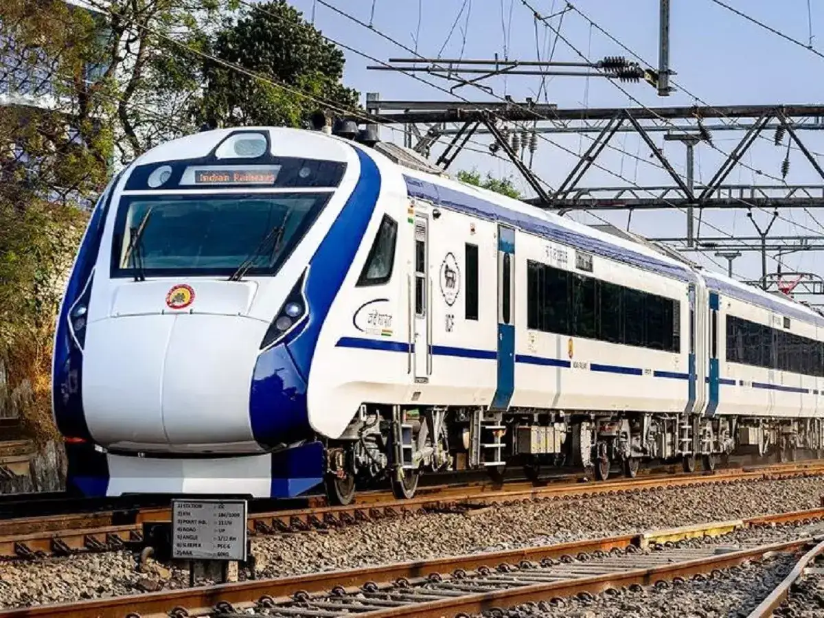 கோரமண்டல் ரயில் விபத்து.. தள்ளிப் போகும் வந்தே பாரத்! 