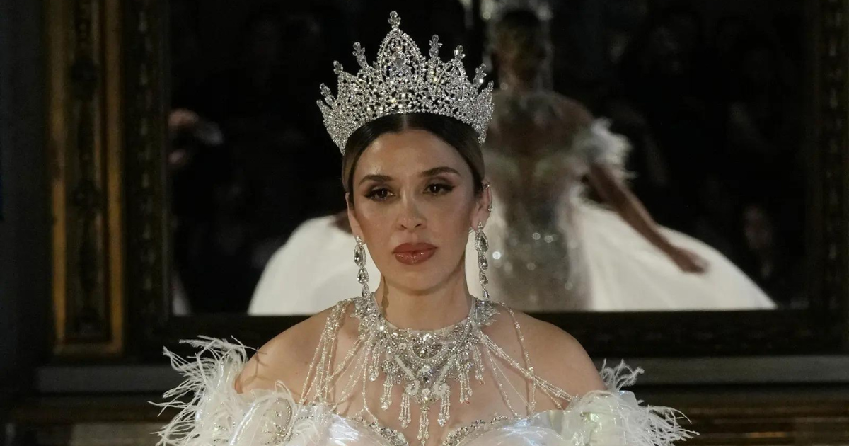 Emma Coronel Shines in Bridal Gown at Milan Fashion Week After Jail Release