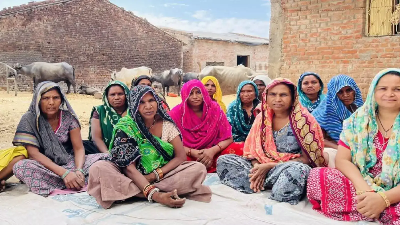 அமைப்புசாரா தொழிலாளர்களுக்கான வெப்சைட்.. 31 கோடிப் பேர் பதிவு! 