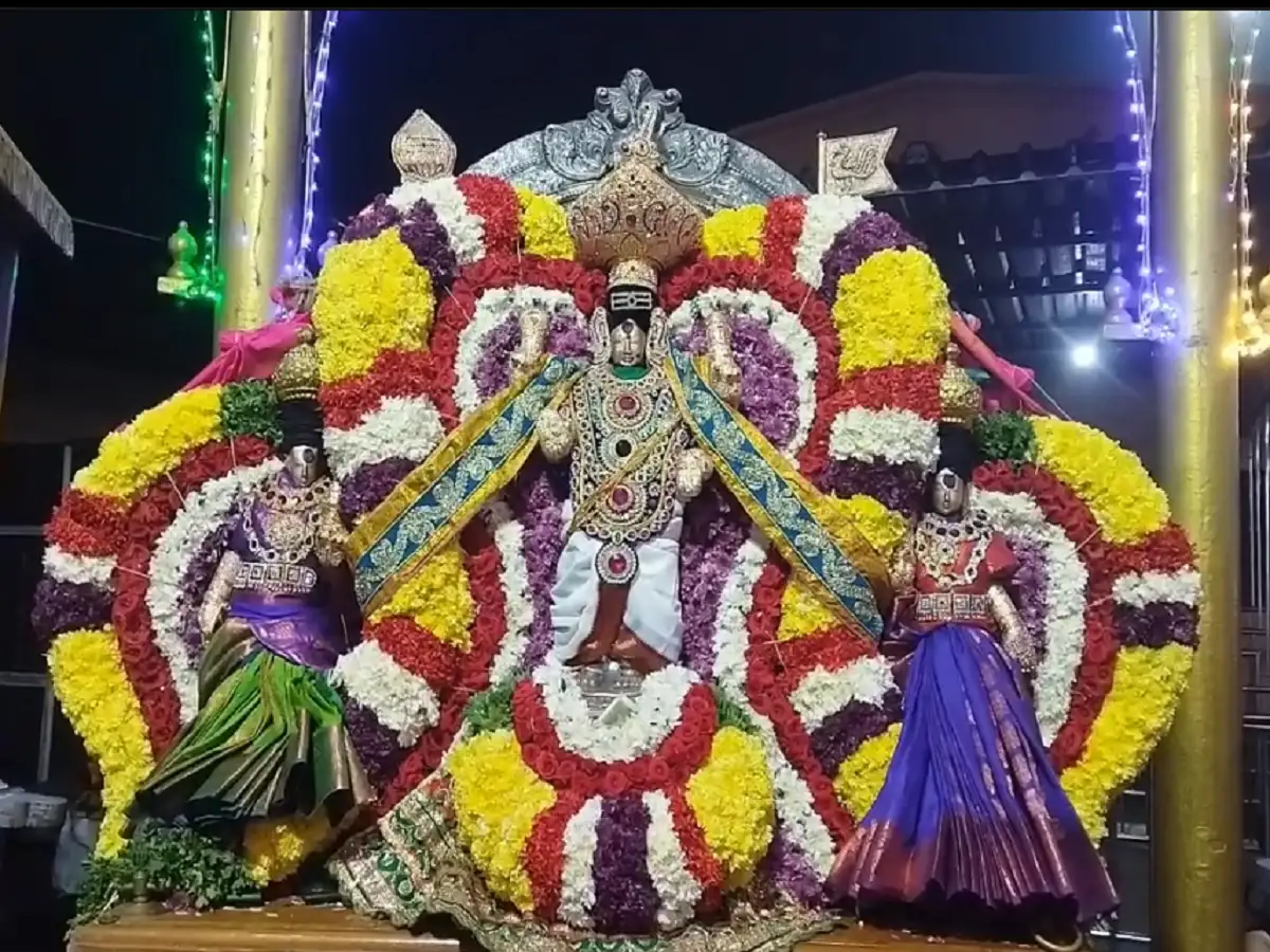 திருப்போரூர் கந்தசாமி கோவிலில்.....கோலாகலமாக துவங்கிய கந்த சஷ்டி பெருவிழா! 