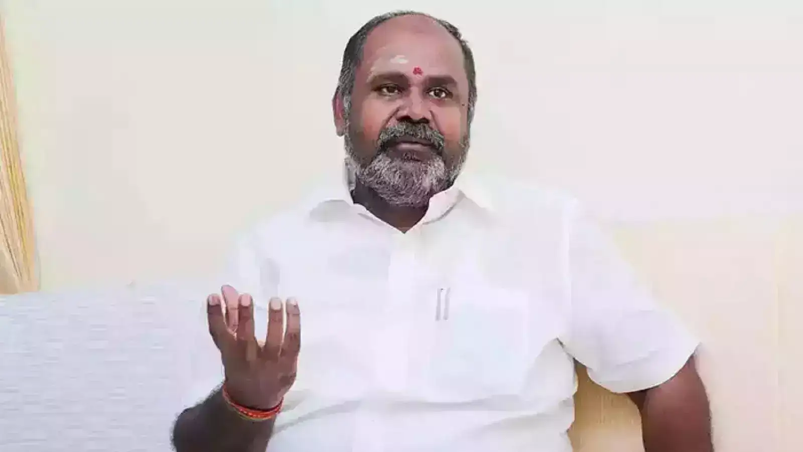 ஸ்டாலினுக்கு பாராட்டு விழா என்றால் பொய் வழக்கு ரத்தாகும் - ஆர்.பி.உதயகுமார் விமர்சனம்! 