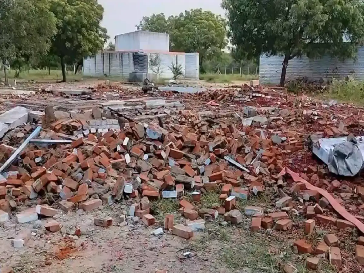 விருதுநகர் சாத்தூர்; வெடி விபத்தில் தரைமட்டமான பட்டாசு ஆலை - ஒருவர் பலி! 