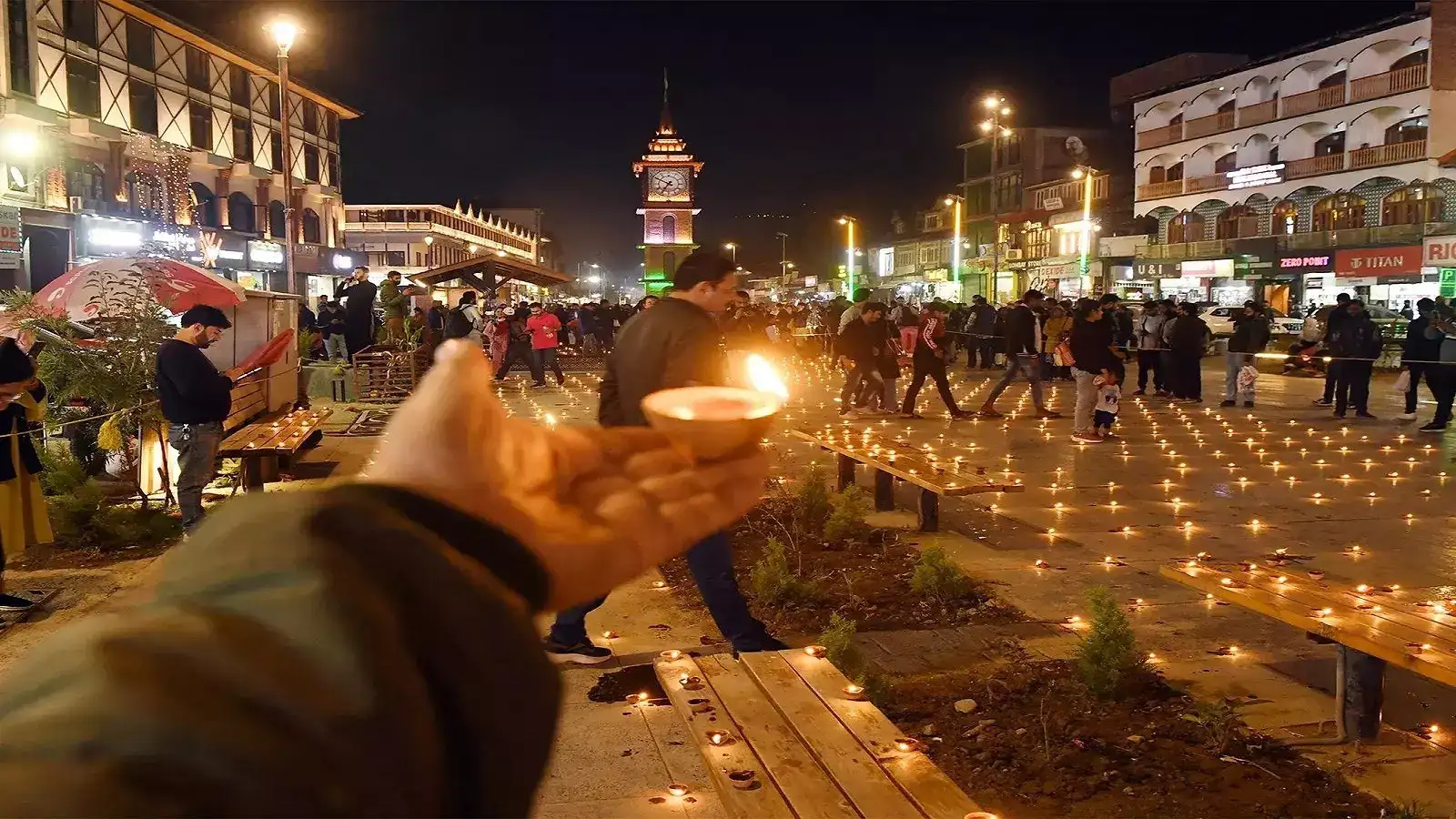 தீபாவளிக்கு அரசு விடுமுறை அறிவிப்பு-புதிதாக சட்ட இயற்றிய மாகாணம்! 