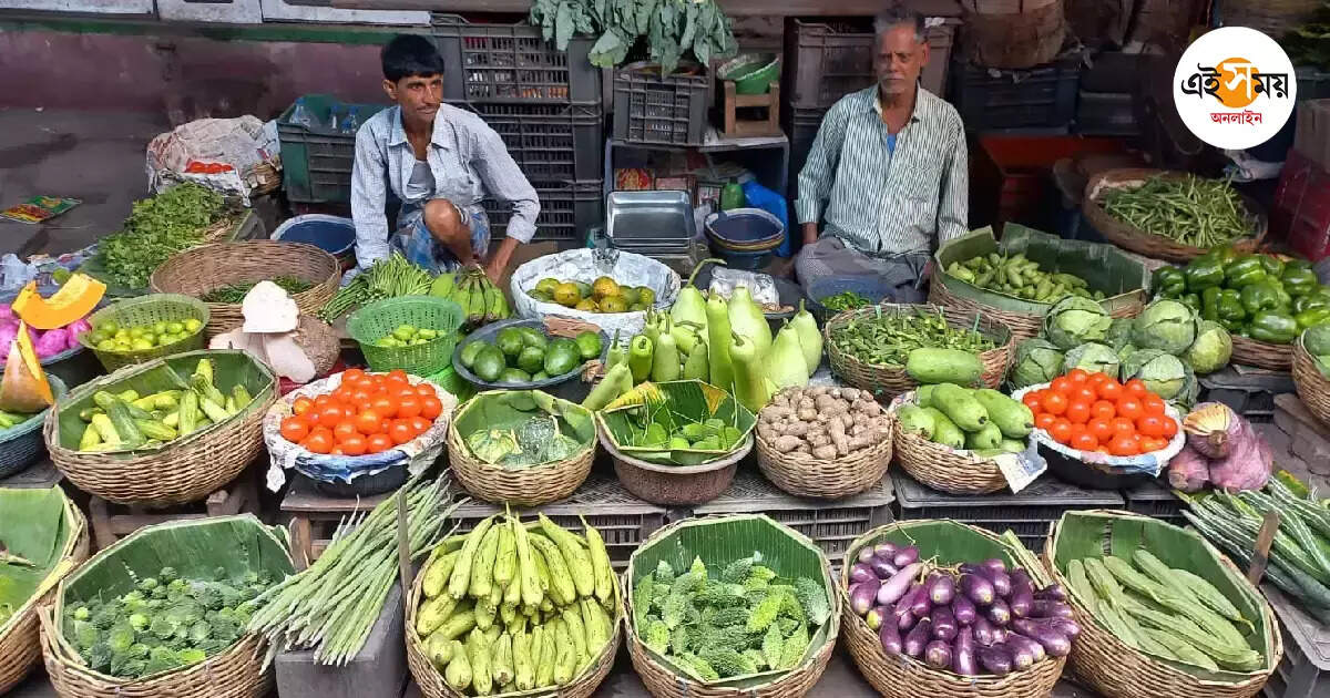 টোম্যাটো-বেগুনে সেঞ্চুরি, ছেঁকা দিচ্ছে আদা-পেঁয়াজ টোম্যাটো-বেগুনে সেঞ্চুরি, ছেঁকা দিচ্ছে আদা-পেঁয়াজ