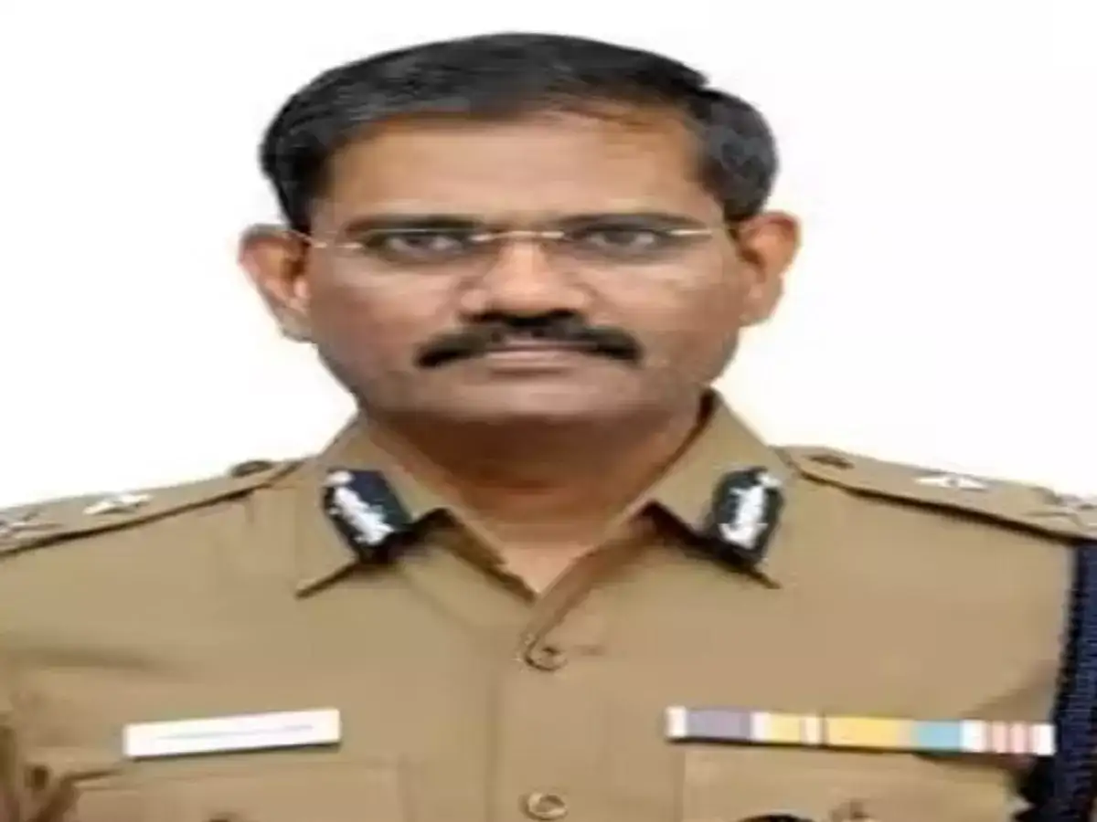 ஏ.டி.ஜி.பி ஈஸ்வர மூர்த்தி பணி ஓய்வு... உளவுத்துறைக்கு பேரிழப்பு - மூத்த பத்திரிகையாளர் ட்வீட் 