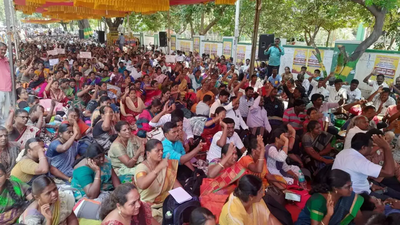 முதல்வர் ஒரு கையெழுத்து போட்டால் போதும்.. பணிநிரந்தரம் ஆணை வழங்கப்பட்டுவிடும்.. பகுதிநேர ஆசிரியர்கள் வலியுறுத்தல்! 