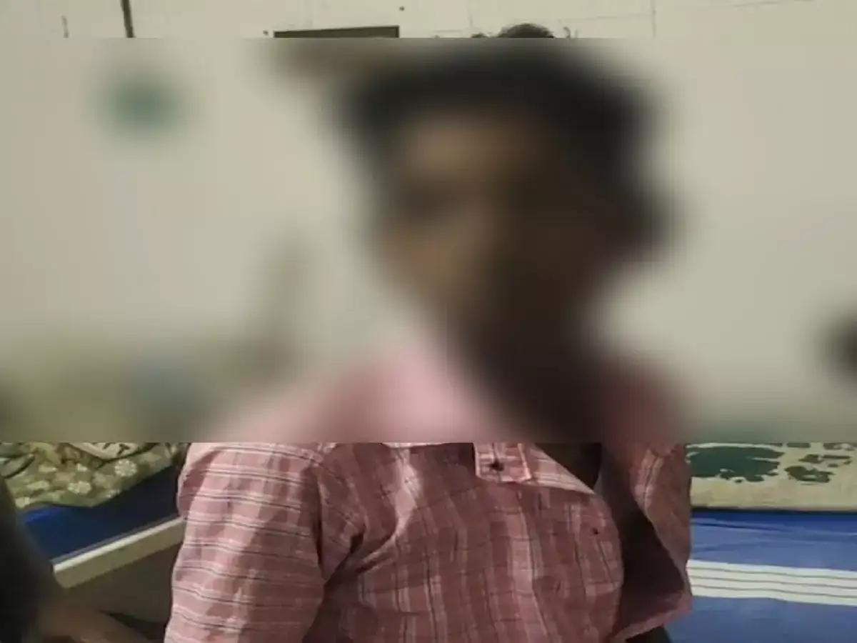 பள்ளி மாணவனை கொடூரமாக தாக்கிய ஆசிரியர்...திருவாரூர் நன்னிலம் அருகே பரபரப்பு! 