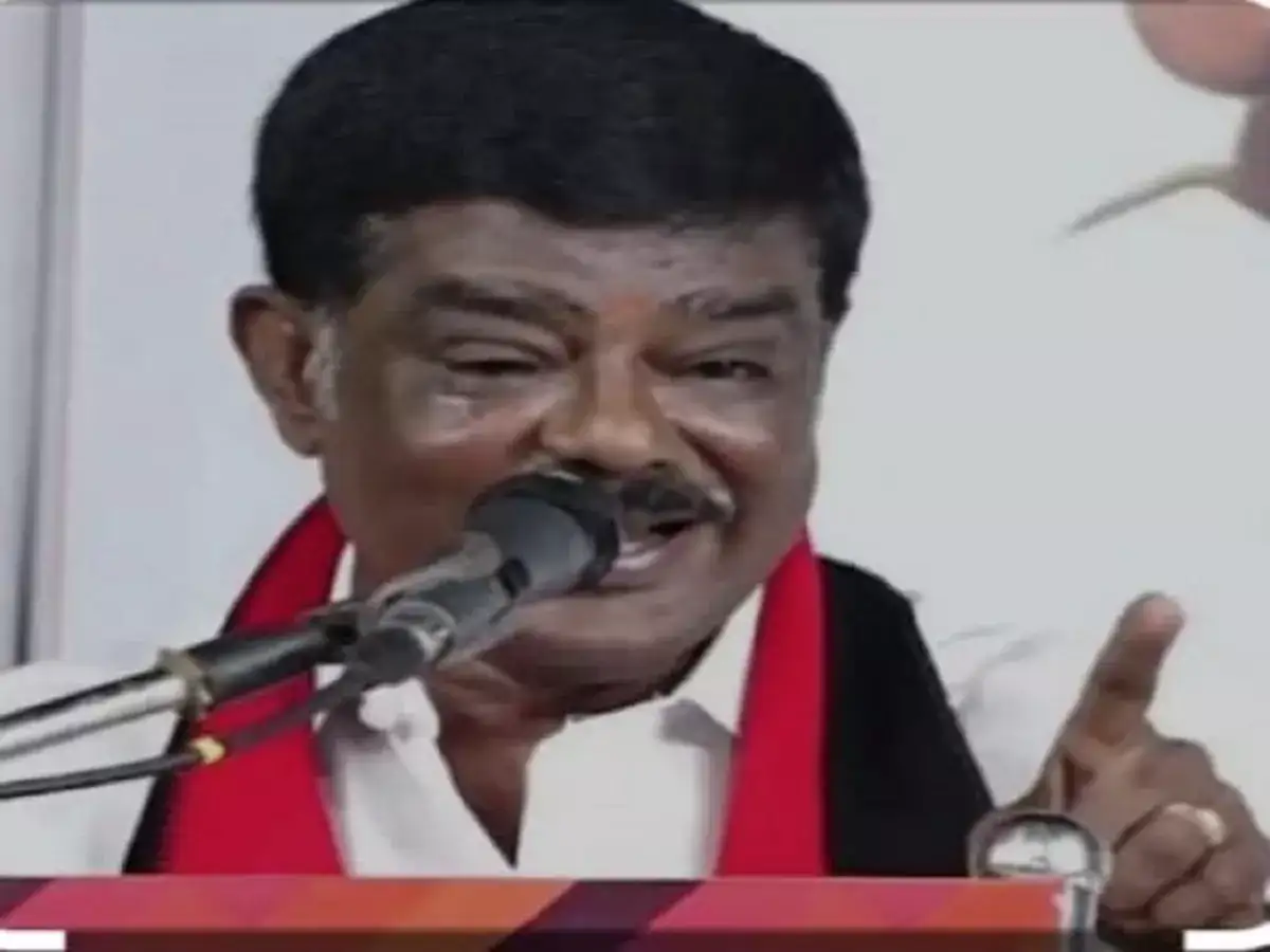 சேலத்தில் சிவாஜி கிருஷ்ணமூர்த்தி கைது... பாஜக கொடுத்த புகார்... உள்ளே தூக்கிபோட்ட காவல்துறை! 