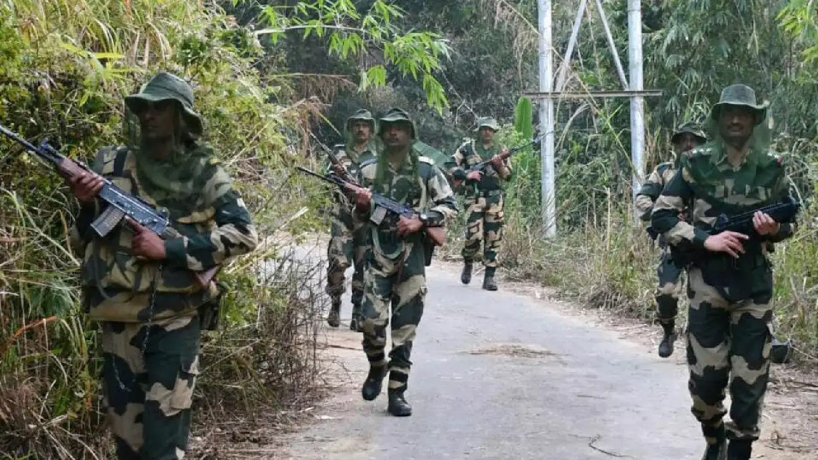 இந்தியாவுக்குள் ஊடுருவ முயன்ற 7 பயங்கரவாதிகள் சுட்டுக்கொலை... சதித்திட்டம் முறியடிப்பு...! 