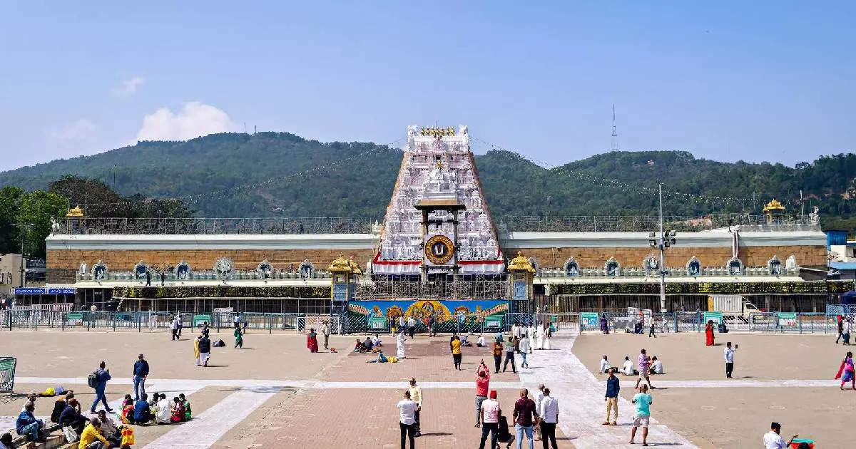 You have to pay so much money for VIP Darshan in Tirupati, you will shut your ears after hearing it