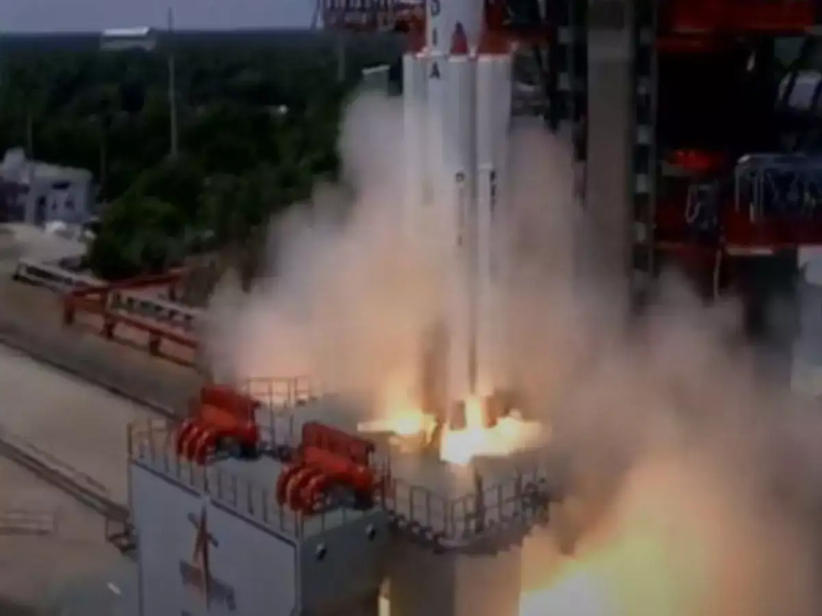 வெற்றிகரமாக விண்ணில் ஏவப்பட்டது ஆதித்யா எல் 1... இலக்கை அடைய இத்தனை நாட்களா? 