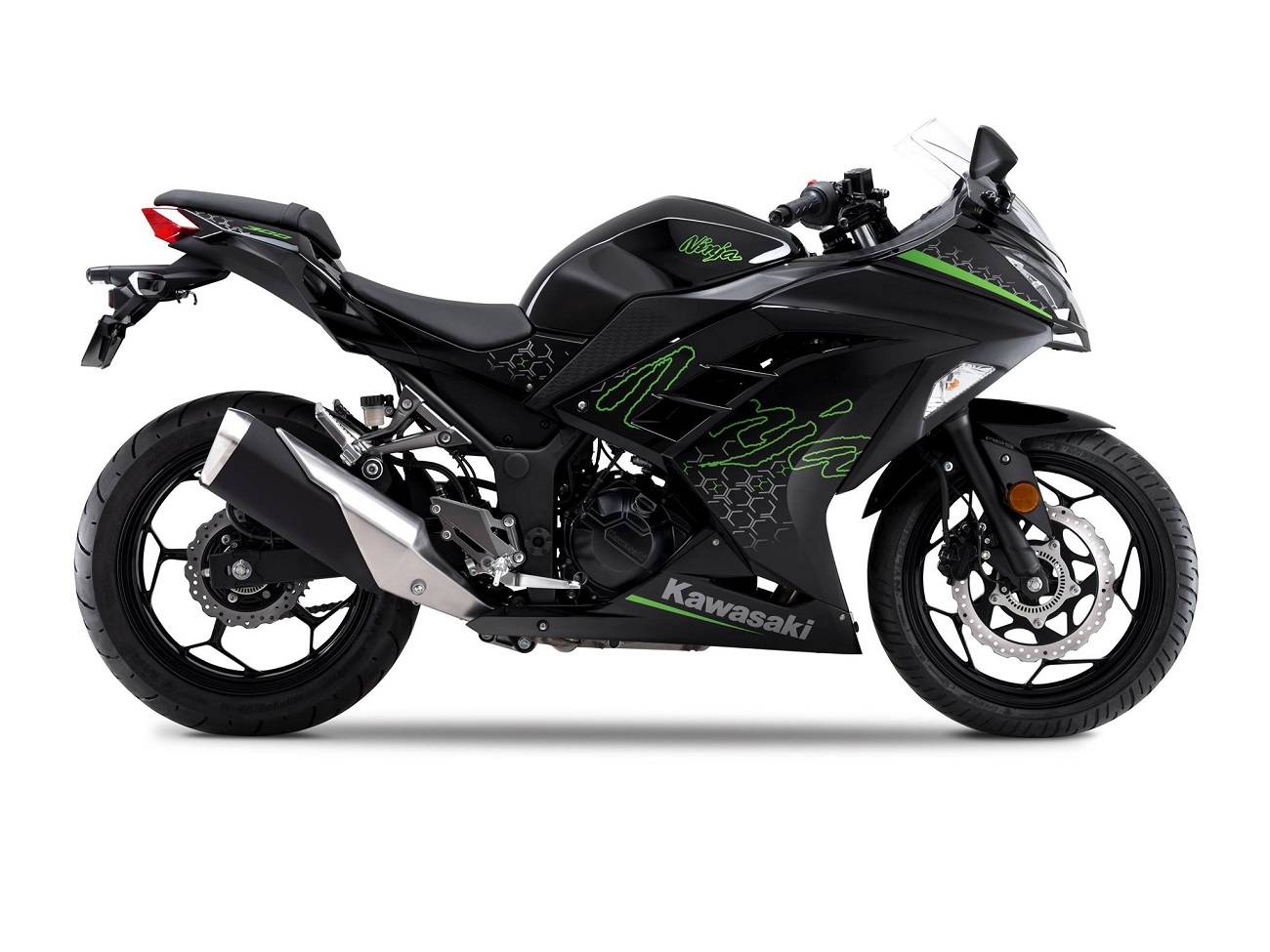 2021 Kawasaki Ninja 300 BS6 Price In India