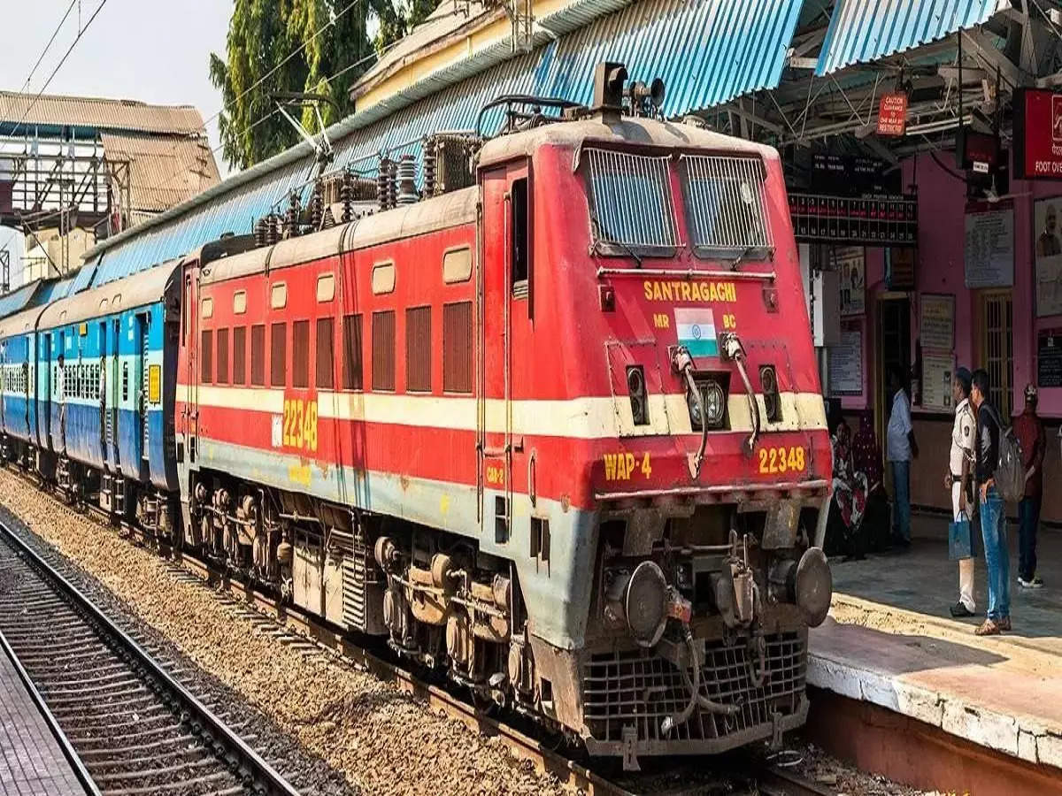 தீபாவளிக்கு சிறப்பு ரயில் இயக்கப்படும்-தெற்கு ரயில்வே அறிவிப்பு - special  trains will be run from chennai on the occasion of diwali says southern  railway - Samayam Tamil