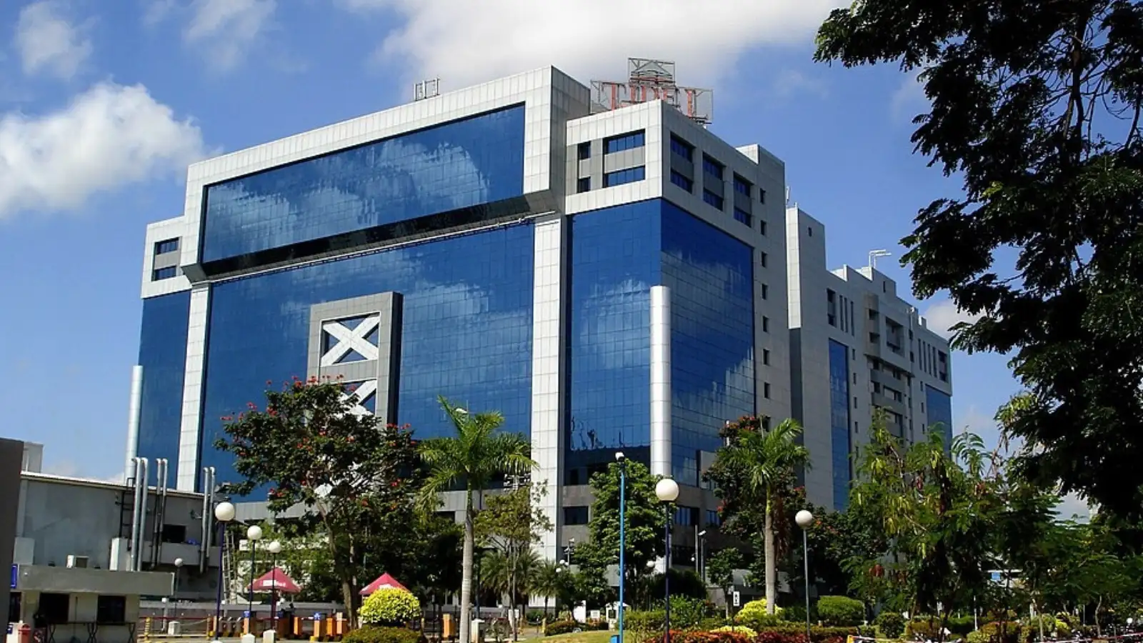 ஈரோட்டில் மினி டைடல் பார்க் திட்டம்… டெண்டர் கோரிய தமிழ்நாடு அரசு! 