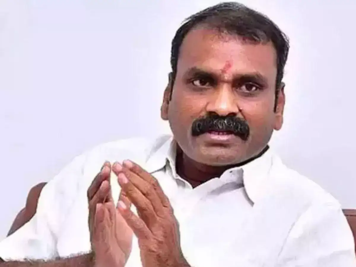 ஆளுநர் கண்ணை மூடிக்கிட்டு கையெழுத்து போட முடியாது.. எல் முருகன் அதிரடி! 