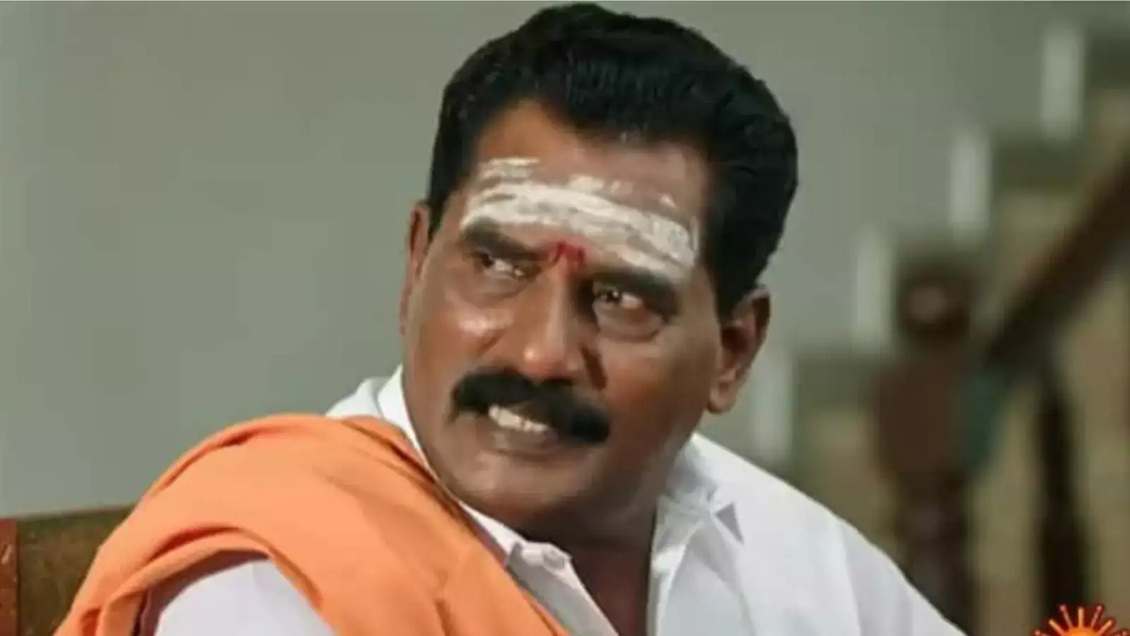 குணசேகரன் முன்பாக கெத்தாக வந்து நின்ற தர்ஷினி.. கரிகாலன் சொன்ன வார்த்தை: உச்சக்கட்ட பரபரப்பு.! 