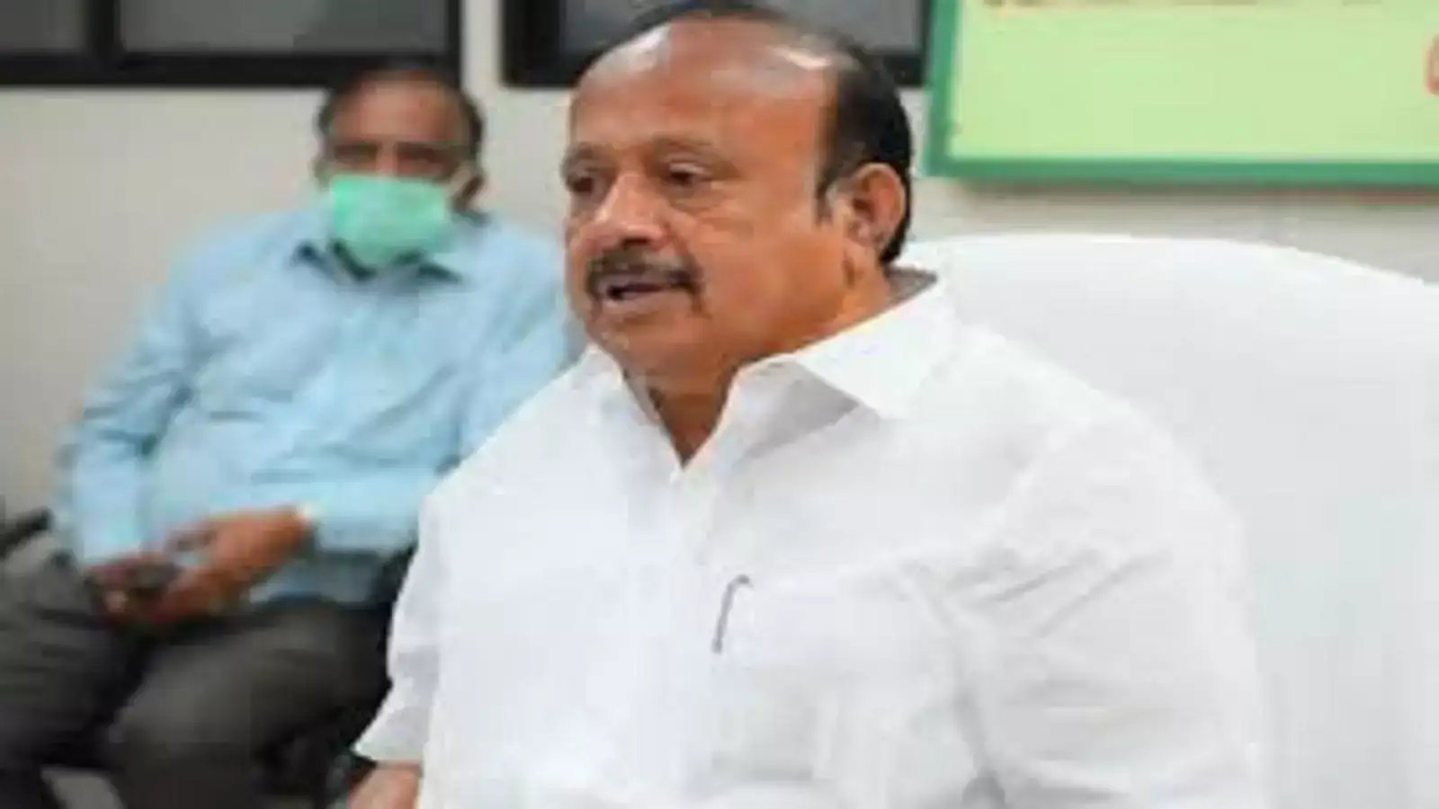 சொத்து குவிப்பு வழக்கில் அமைச்சர் எம் ஆர் கே பன்னீர்செல்வம் விடுவிப்பு ரத்து-சென்னை உயர்நீதிமன்றம் உத்தரவு! 