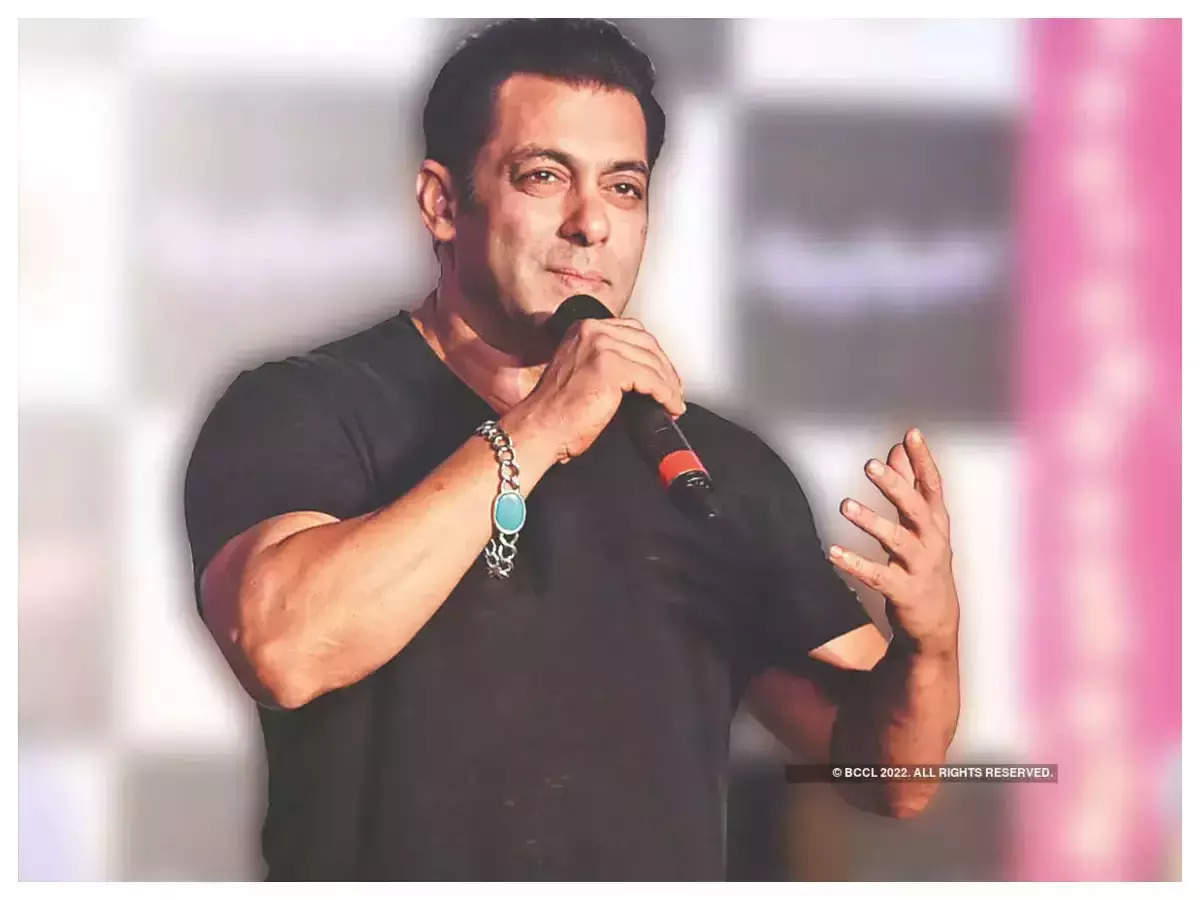 Salman khan ke on sale hath ka bracelet