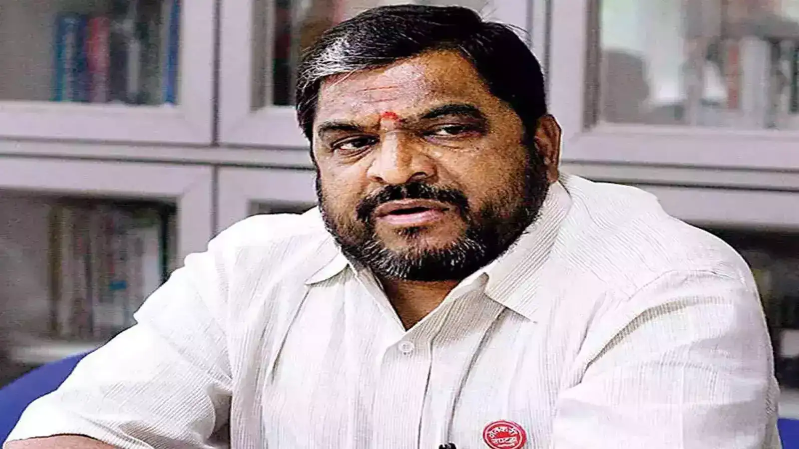 Raju Shetti : शेतकऱ्यांनी आयुष्य संपवलं नसून सरकारच्या चुकीच्या धोरणामुळे झालेली हत्या आहे, राजू शेट्टींचा सरकारवर घणाघात Raju Shetti : शेतकऱ्यांनी आयुष्य संपवलं नसून सरकारच्या चुकीच्या धोरणामुळे झालेली हत्या आहे, राजू शेट्टींचा सरकारवर घणाघात