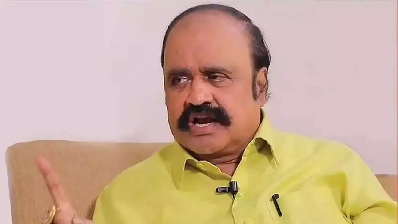 அதிமுகவில் இருந்து மற்றொரு முக்கிய புள்ளி திமுகவில் இணைய உள்ளார்... எடப்பாடி மீது அதிருப்தி... யார் அவர்! 