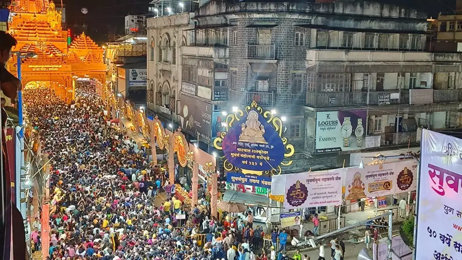 Pune Crime : पुण्यात विसर्जन मिरवणुकीवेळी महिला पत्रकारितेचा ढोल पथकातील वादकाकडून विनयभंग, दगडूशेठजवळ रात्री… काय घडलं? Pune Crime : पुण्यात विसर्जन मिरवणुकीवेळी महिला पत्रकारितेचा ढोल पथकातील वादकाकडून विनयभंग, दगडूशेठजवळ रात्री… काय घडलं?