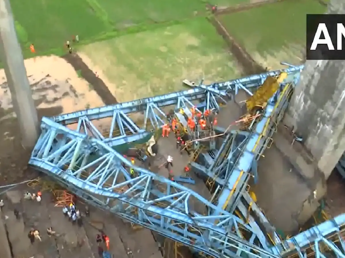 தானே பாலம் விபத்து... பலியான தமிழர்கள் யார், யார்? வெளியான அதிர்ச்சி தகவல்! 