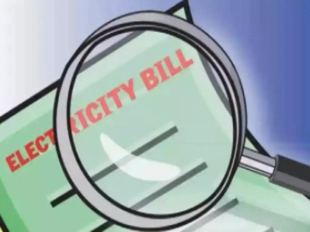உங்க கரண்ட் பில் எவ்வளவு? கணக்கு போட புது ரூல்ஸ் வந்தாச்சு... TNEB போட்ட பலே உத்தரவு! 