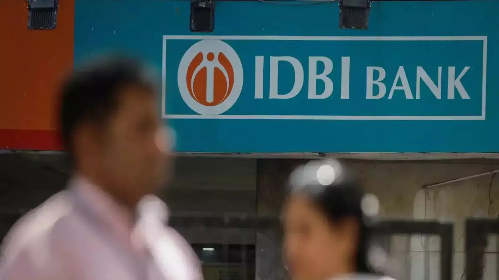 Bank Job : ஐடிபிஐ வங்கியில் 600 காலிப்பணியிடங்கள்; தமிழ் தெரிந்தவர்களுக்கு முன்னுரிமை - விண்ணப்பிக்க கடைசி வாய்ப்பு 