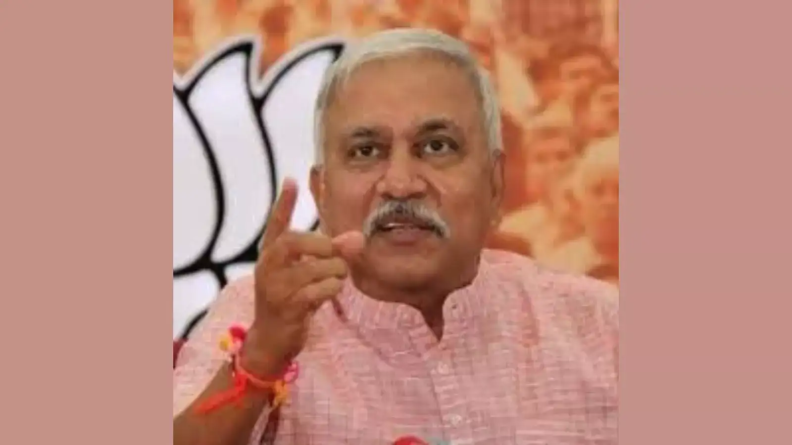 கேரள கோமியம் சிறந்தது, தமிழக கோமியம் தீமையானதா? புள்ளி விவரங்களோடு வந்த நாராயணன் திருப்பதி! 