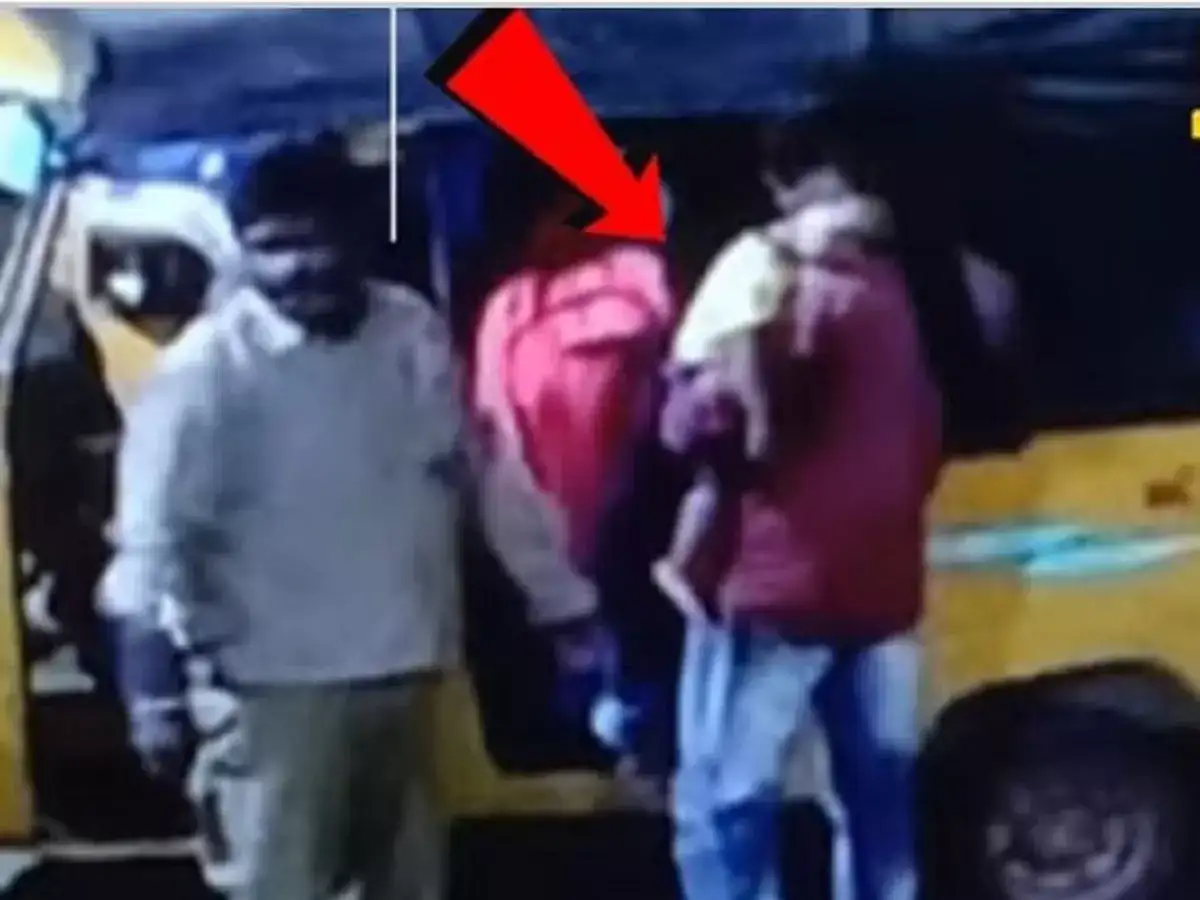 சென்னை சென்ட்ரல் ரயில் நிலையத்தில் கடத்தப்பட்ட குழந்தை 4 மணி நேரத்தில் மீட்பு! 