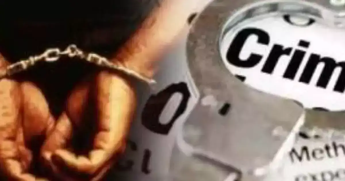 चेष्टेत कॉम्प्रेसर पाईपमधील हवा पोटात सोडल्याने मुलाचा मृत्यू; पुण्यातील धक्कादायक घटना चेष्टेत कॉम्प्रेसर पाईपमधील हवा पोटात सोडल्याने मुलाचा मृत्यू; पुण्यातील धक्कादायक घटना